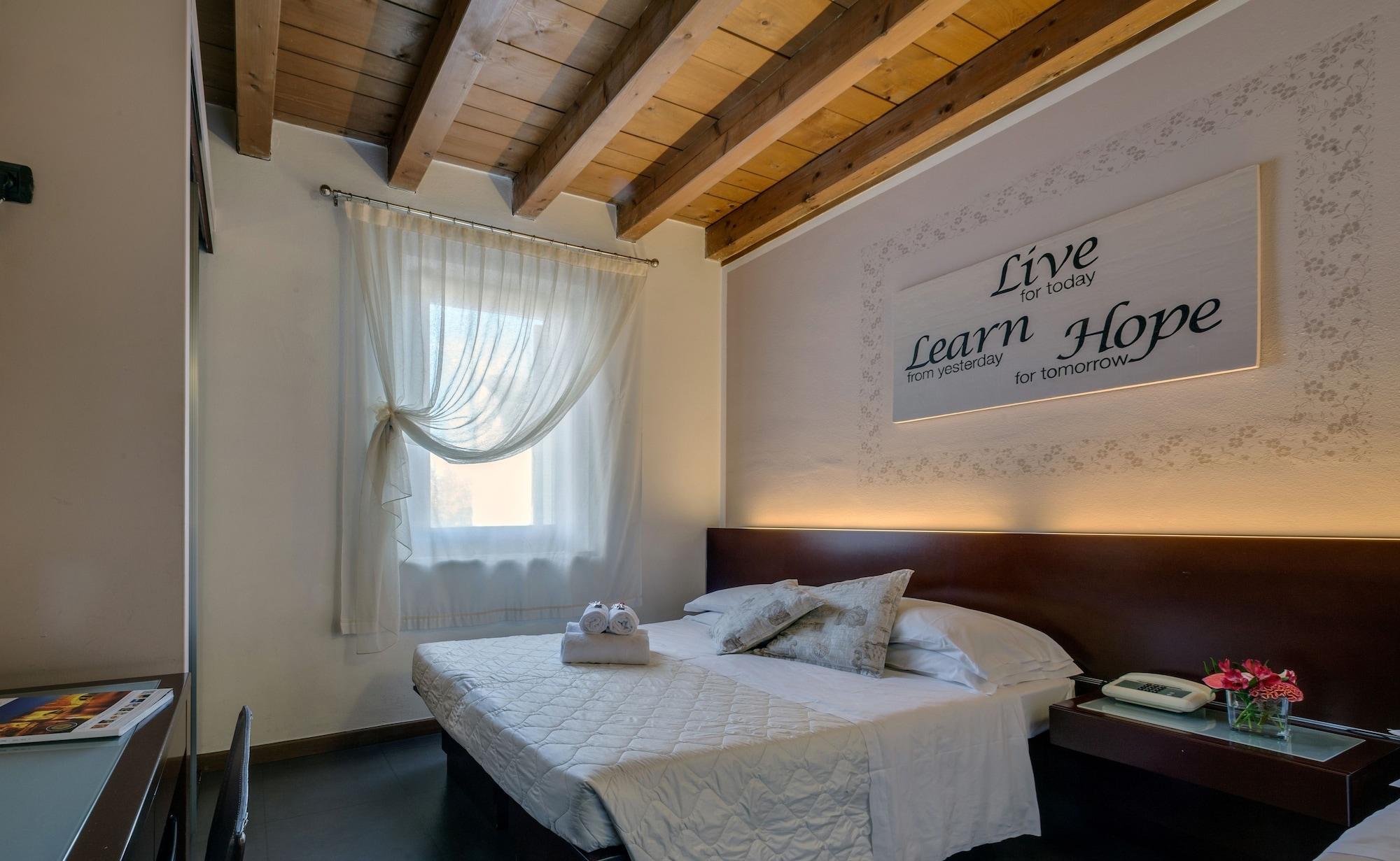 Hotel Gattopardo دوسّوبونو المظهر الخارجي الصورة