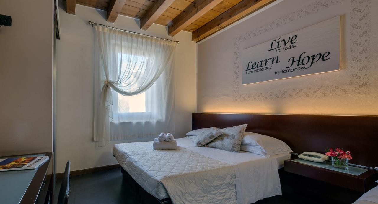 Hotel Gattopardo دوسّوبونو المظهر الخارجي الصورة